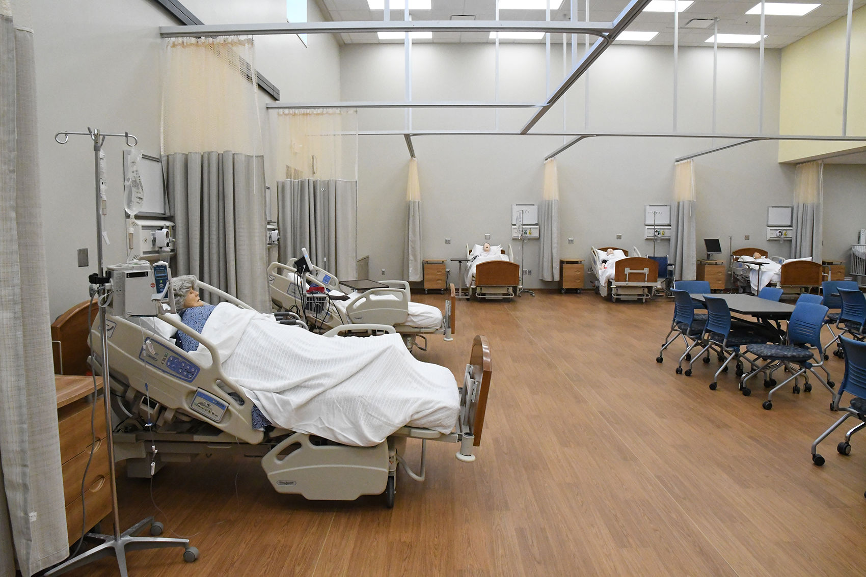 Dordt nursing center features skills lab